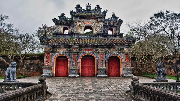 Living-Central-Vietnam-Tour-Hue-Day-2-Exploring