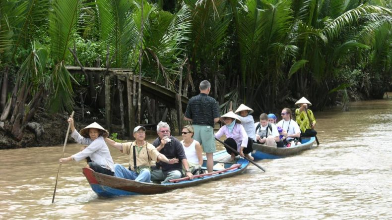 Full-Day-Mekong-Delta-Daily-Tours-Vietnam-My-Tho---Ben-Tre