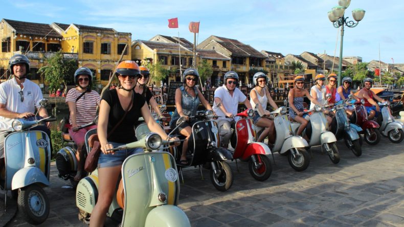 Half-Day-Exploring-Hoi-An-Countryside-by-Vintage-Vespa