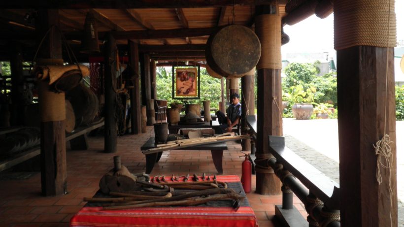 PLEIKU-CITY-TOUR---BANAR-ETHNIC-VILLAGES-6