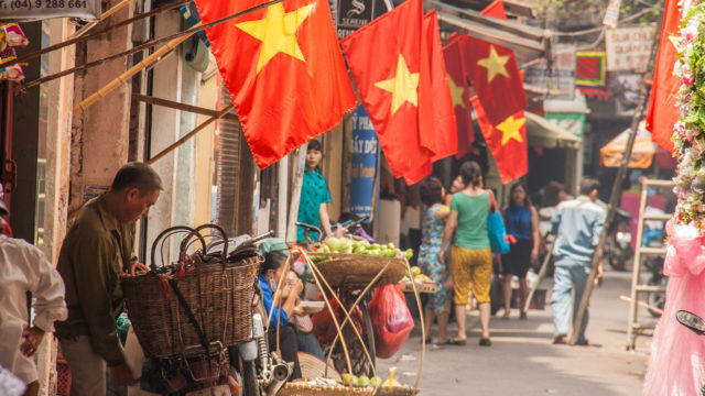 4-days-3-nights-explore-the-timeless-charms-of-north-vietnam-hanoi-old-quarter-1